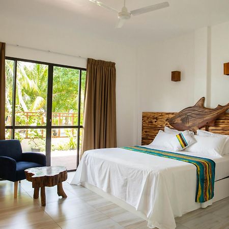 Kudhi Boli Beach House Thulusdhoo Exterior photo